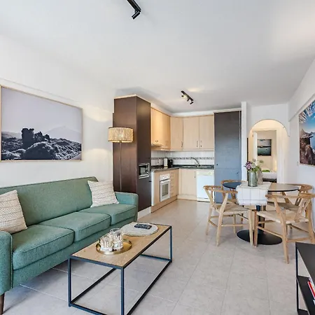 Costa Caleta Appartement *