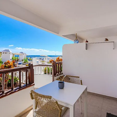 Апартаменти Costa Caleta Адехе